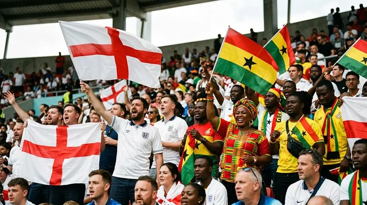 Aficionados ingleses y ghaneses con sus banderas en la grada de un estadio del Mundial 2026